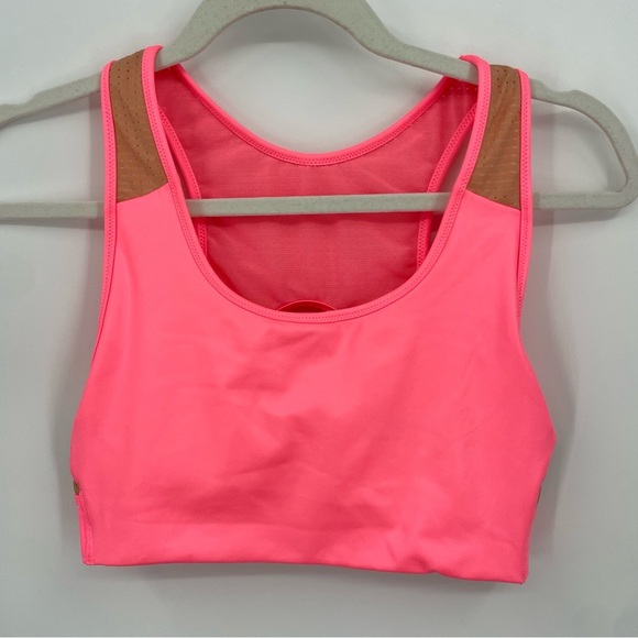 Fabletics Motion365+ Shine Medium Impact Sports Bra pink nude Sz S - Picture 1 of 4